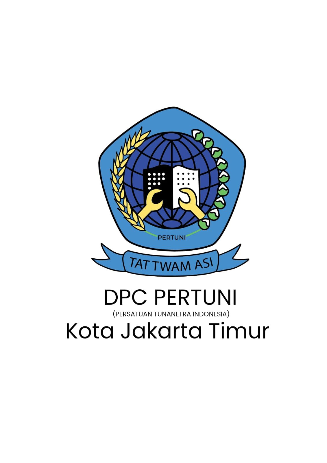 Logo DPC Pertuni Kota Jakarta Timur. Logo ini terdiri dari bentuk lingkaran biru dengan garis-garis berbentuk kerucut yang mengelilinginya. Di tengah logo, terdapat gambaran sebuah buku, sebuah komputer, dan dua tangan yang saling berjabat. Di sebelah kiri logo terdapat sebuah gugus biji-bijian, sedangkan di sebelah kanan terdapat sebuah gugus bunga. Di bawah logo, terdapat sebuah bendera biru yang memiliki tulisan "TAT TWAM ASI" dan sebuah tulisan "DPC PERTUNI